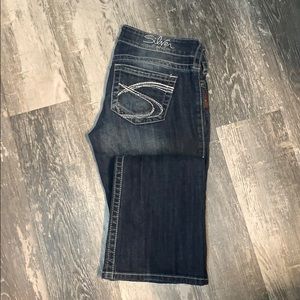 Tuesday Silver Jeans 27/33